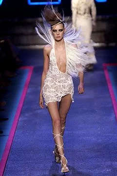 Look 13